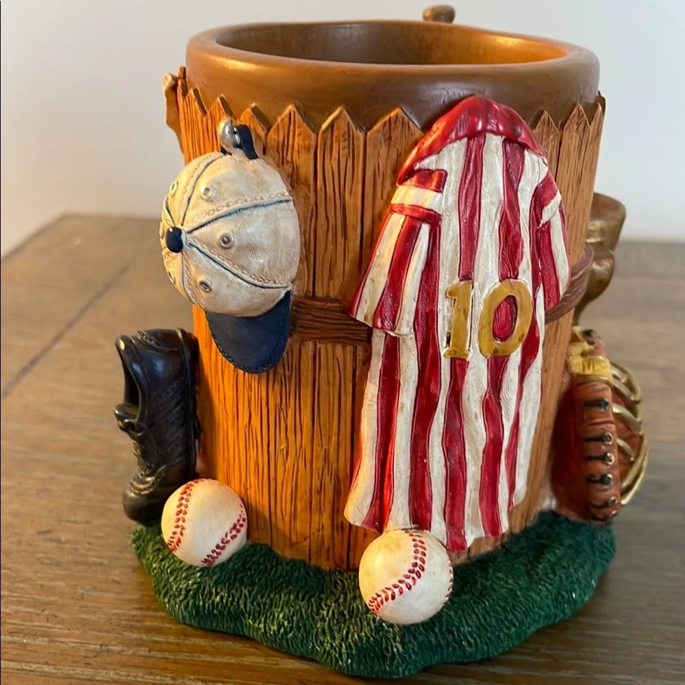 Russ Berrie Yesterday's Ballgame Pencil Holder